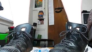 Naughty girl leaking sticky shit