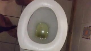 Nice amateur wife pissing