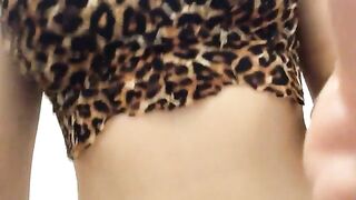 Nasty girl showing her piss video