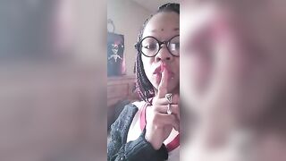Ebony mommy shitting and ass fingering