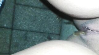 Pee dribbling out of the pussy