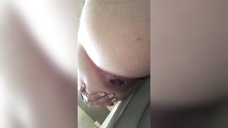 Amazing big booty girlfriend shitting hard