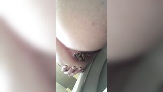Amazing big booty girlfriend shitting hard
