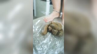 Chubby busty stepmom shitting for you