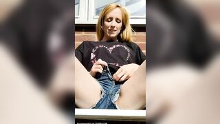 Hot redhead slut spread legs for poo