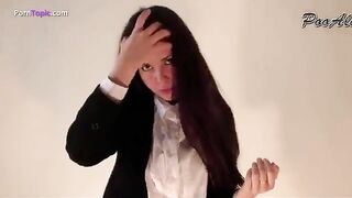 Alina is a horny scat queen