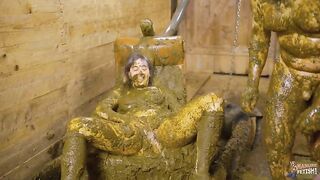 Couple Cowshit fuck time