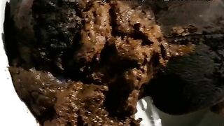 Blonde sexy bitch dropping sweet load