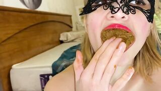 Lady eats shit in a donut off the floor