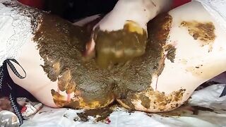 Girl poops a huge load out of her asshole