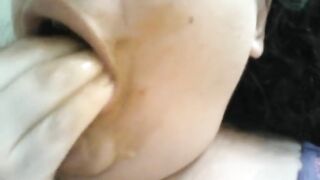 Girl uses her mouth to lick asshole and shit