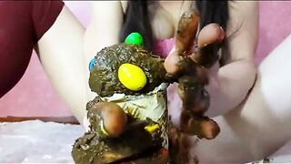 Girl smears asshole full of shit on a cupcake
