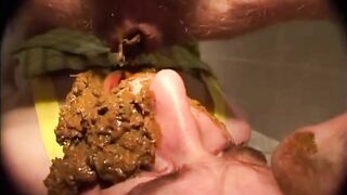 Girl plays with a shitty ass and smears it