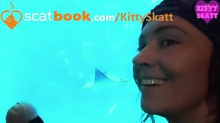 Girl shits in a public toilet and wipes her ass with paper