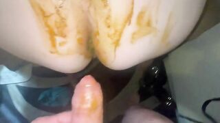 Girl eats shit straight from her asshole