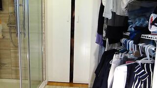 Woman takes a dump in a bathroom on tinfoil