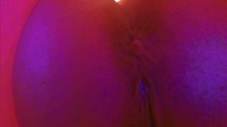 Hot looking young babe piss