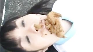 Japanese poop loving hot chicks