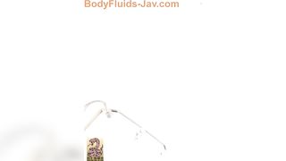 Fantastic Japanese girl caught pooping in toilet