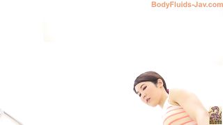 Young Japanese babe poops yellow load
