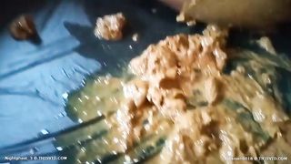 Thick hairy pussy ebony slut makes messy poop