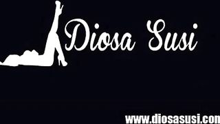 Beautiful big boobs babe dildo fucking her messy hole