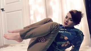 Naughty babe teasing with her farts