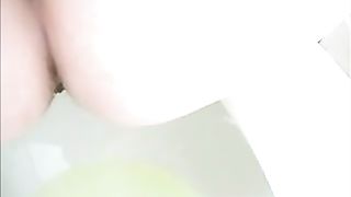 Amateur married lady poops