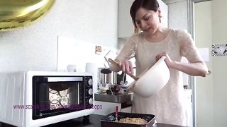 Sweet lady poop cooking