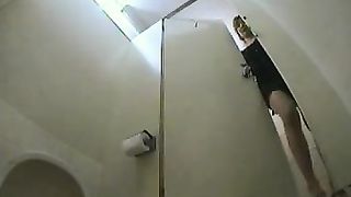 Hairy pussy lady caught pooping in the toilet