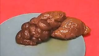 She poops out juicy big brown steak