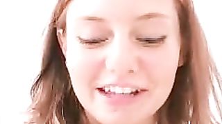 Amateur hot babe piss and poops