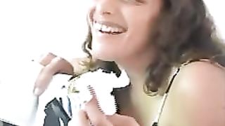 Amateur brunette lady pooping