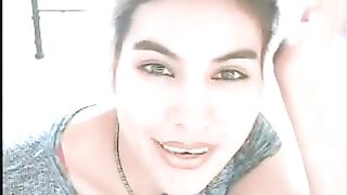 Amateur horny brunette slut pooping