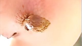 Sweet poop from sexy sweetheart