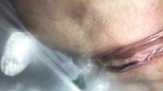 Naked hot chick pooping in the tub