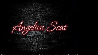 Big booty babe in stockings poops