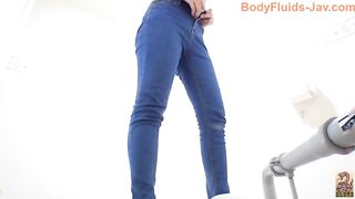 Marvelous Japanese pooping girl