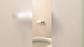 Sexy hot ass babe pooping