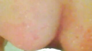 Curvy big ass lady and her sexy poop