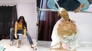 Mistress poop playing with her slave