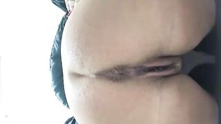 Stunning pooping hot lady