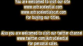 Gorgeous scat girl masturbates and smearing