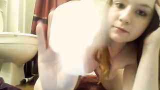 Excellent big booty pooping teen