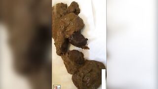 Asian stepmom records her beautiful poop