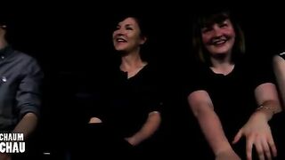 Pooping for stage audience