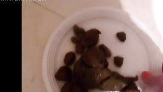 Tasty babe pooping on the floor