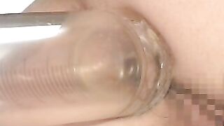 Making her SHIT QUEEN