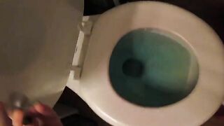 Pretty amateur wife pooping