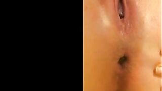 Smearing shit on her sexy booty